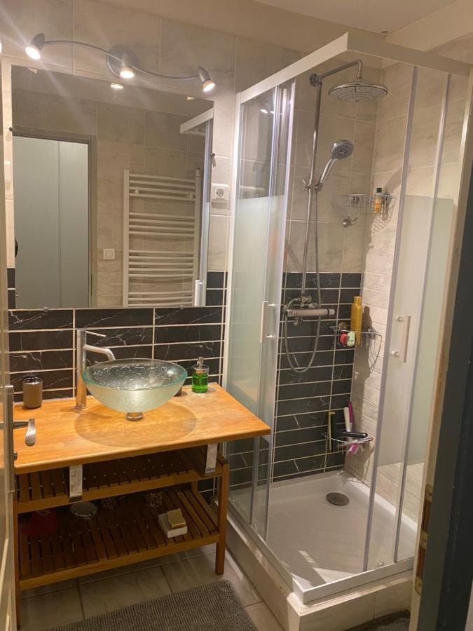 Location saisonnière d'un appartement à Sète Extérieur photo